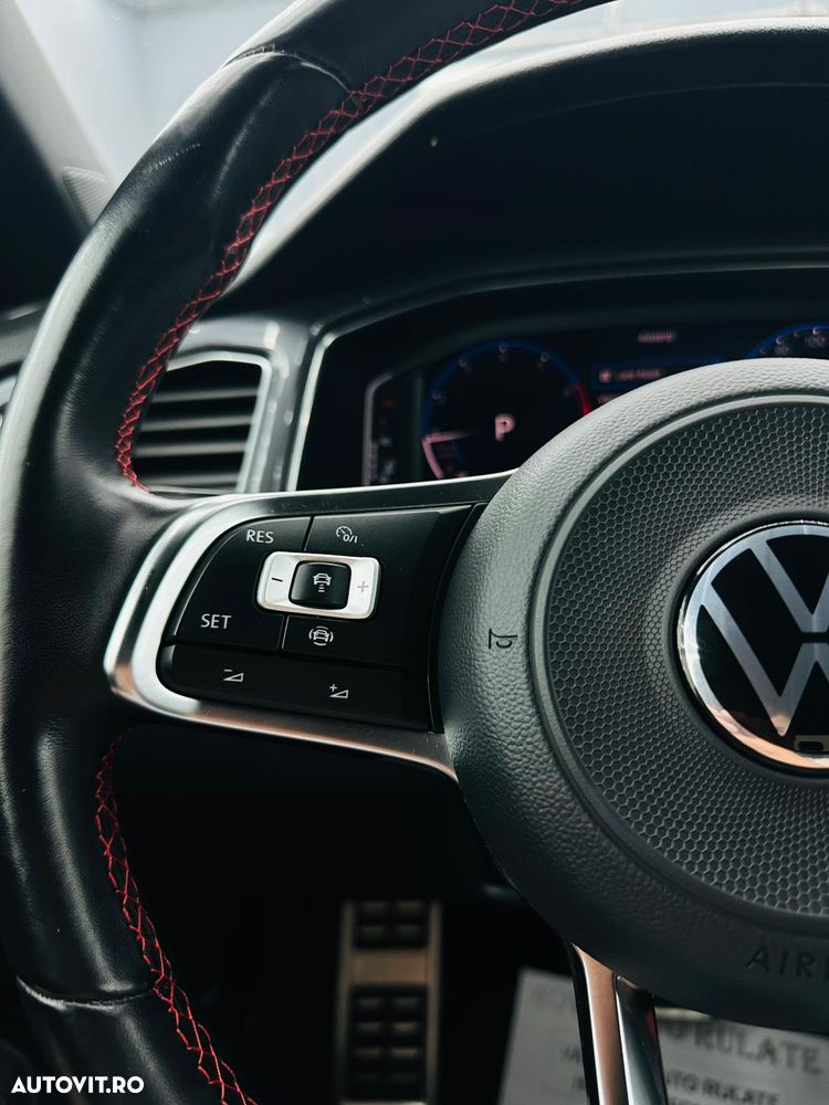 Volkswagen T-Roc 1.5 TSI DSG Sport - 31