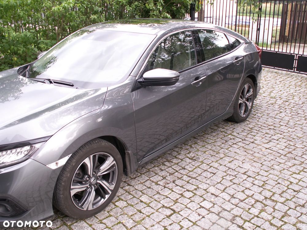 Honda Civic 1.5 T Executive - 10