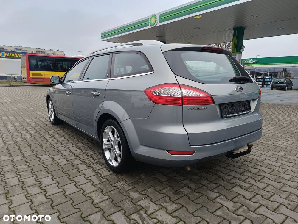 Ford Mondeo 2.0 Ghia Executive - 2