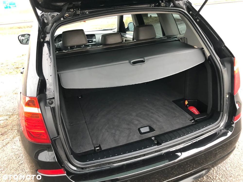 BMW X3 xDrive20i - 16