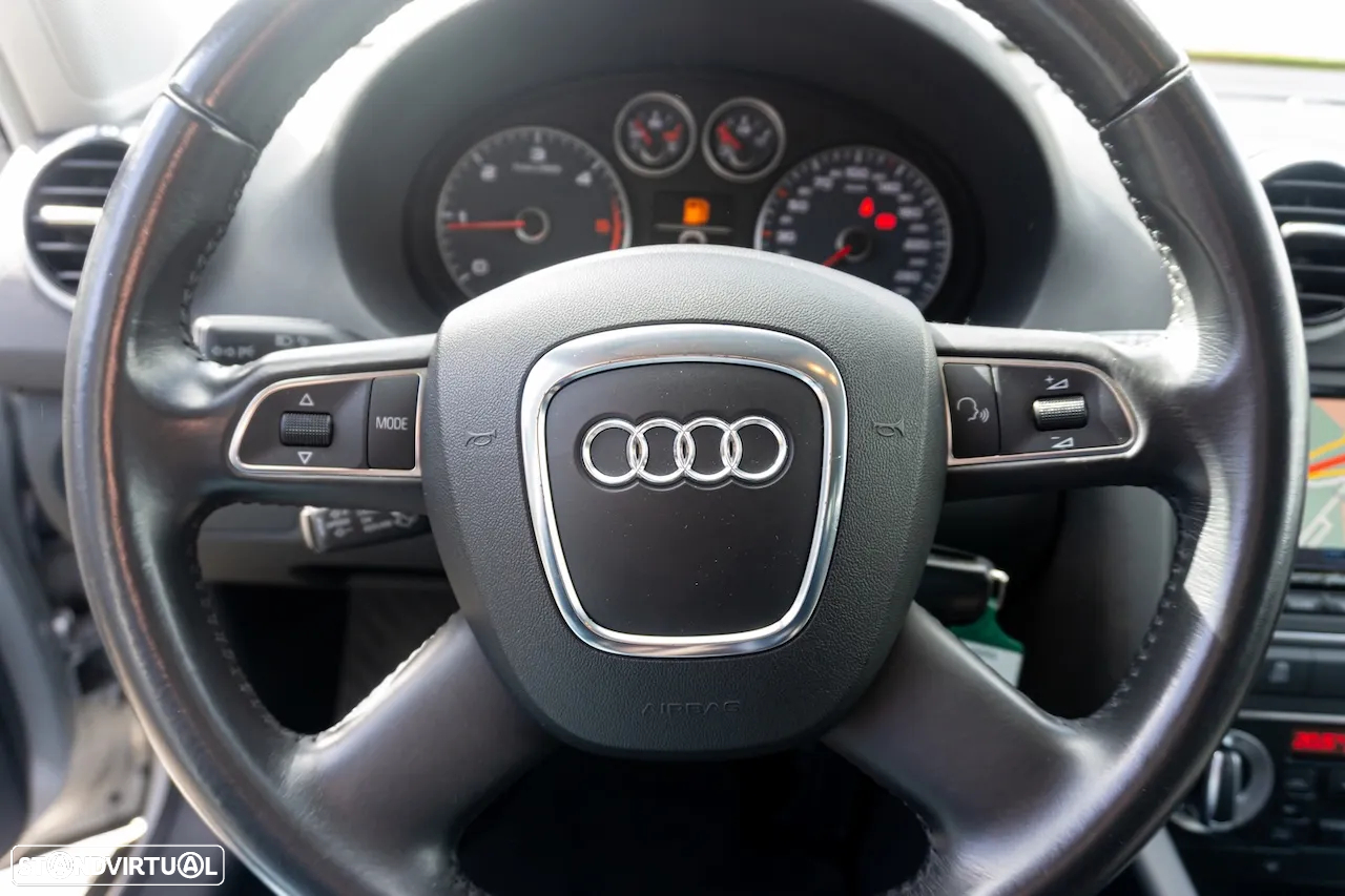 Audi A3 Sportback 1.6 TDI Attraction - 14