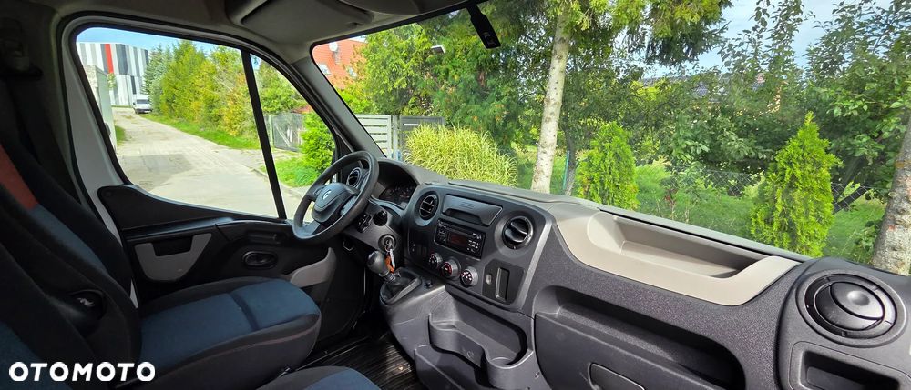 Renault MASTER KONTENER WINDA KLIMATYZACJA - 32