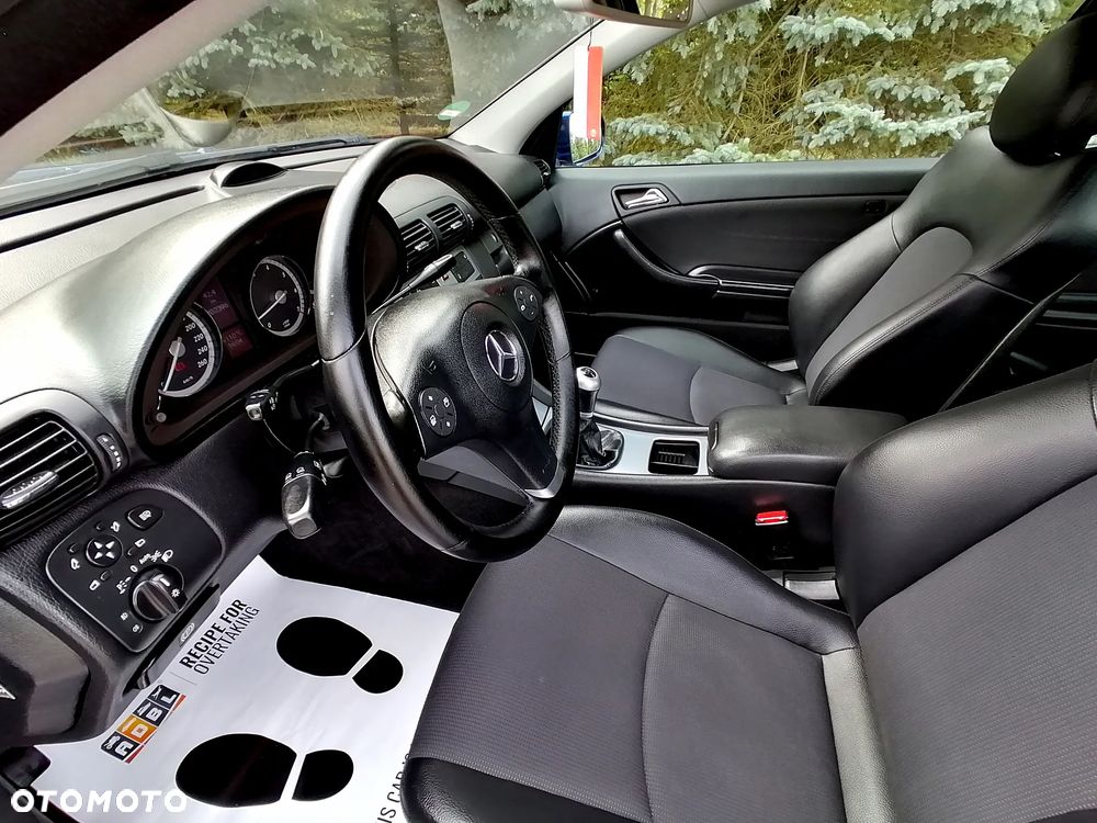 Mercedes-Benz CLC 200 Kompressor - 22