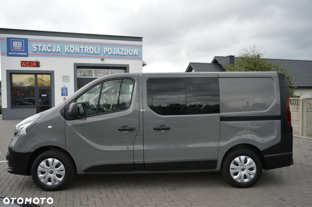 Renault Trafic - 13