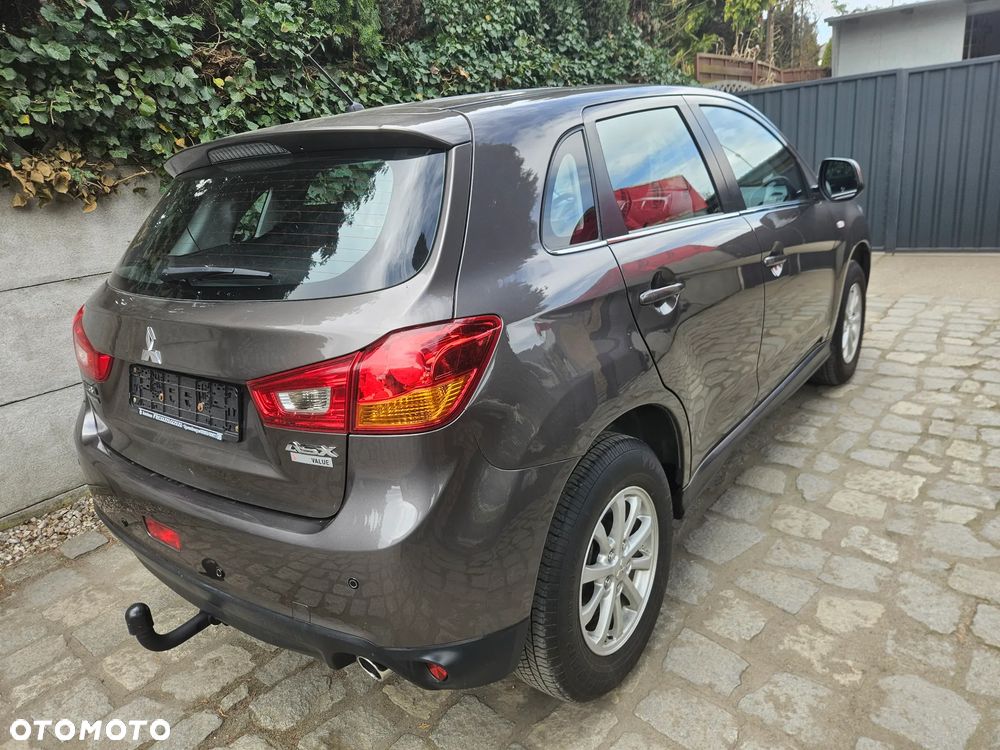 Mitsubishi ASX - 6