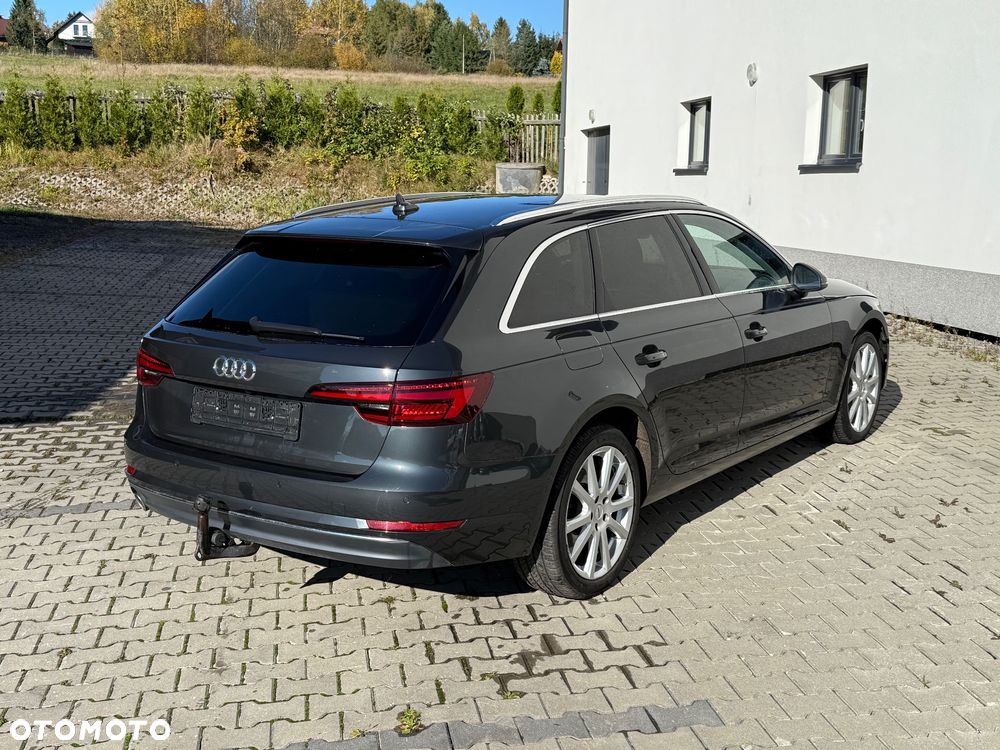 Audi A4 Avant - 4