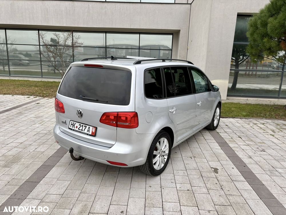 Volkswagen Touran 2.0 TDI DPF Comfortline - 4