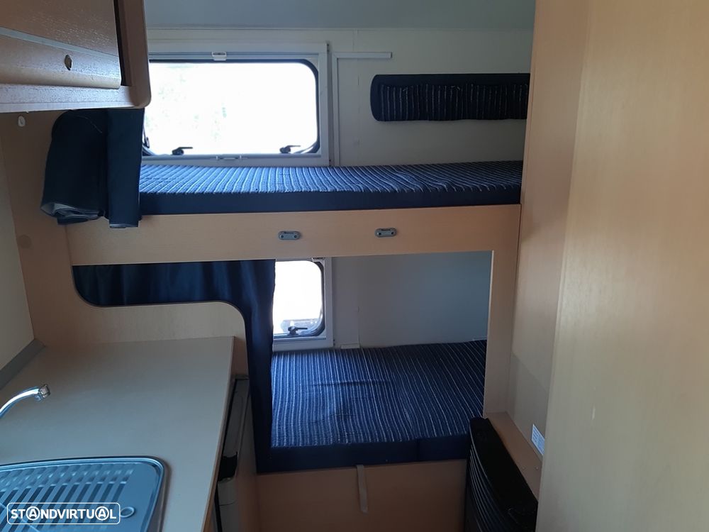 Ford Transit 2.2 TDCI - ROLLER TEAM ZEFIRO 291 TL - 4 LUGARES - 6 DORMIDAS - 21