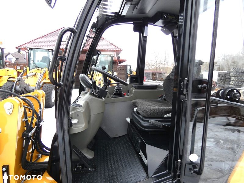 Zeppelin ZL35 ( Atlas AR380 ) 2024r / Powystawowa z Niemiec / Miniładowarka / - 9