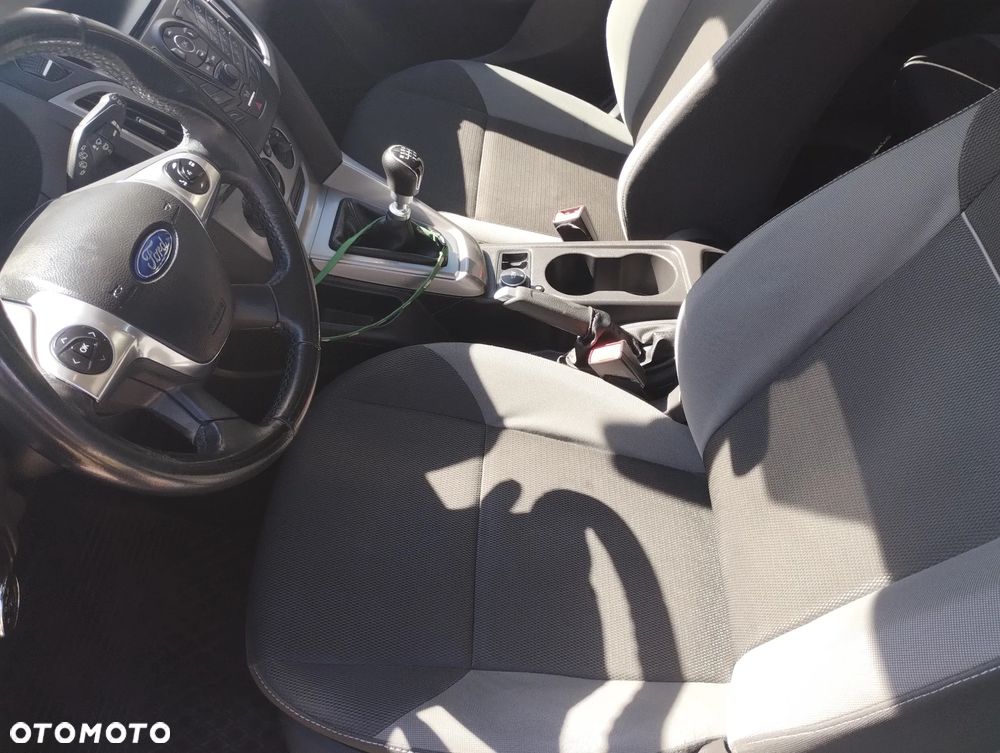 Ford Focus 1.6 TDCi Edition - 9
