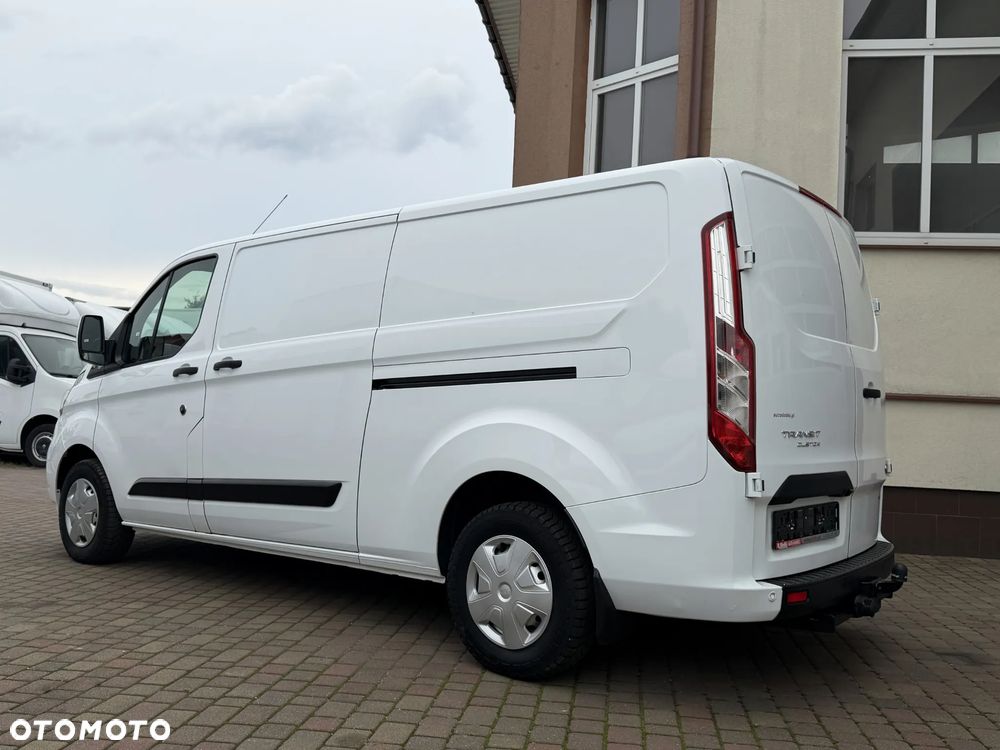Ford Custom L2H1 - 7