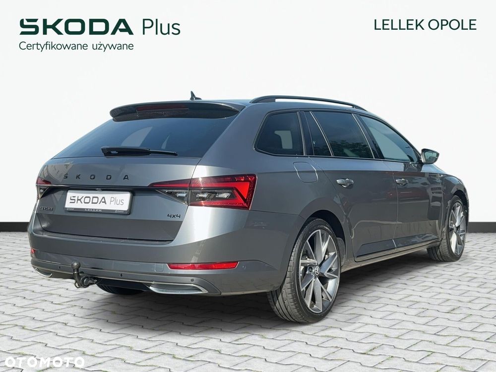 Skoda Superb 2.0 TDI SCR 4x4 Sportline DSG - 6