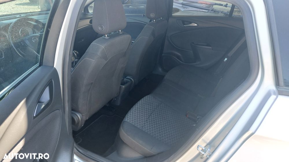Opel Astra 1.6 D (CDTI) Start/Stop Edition - 11
