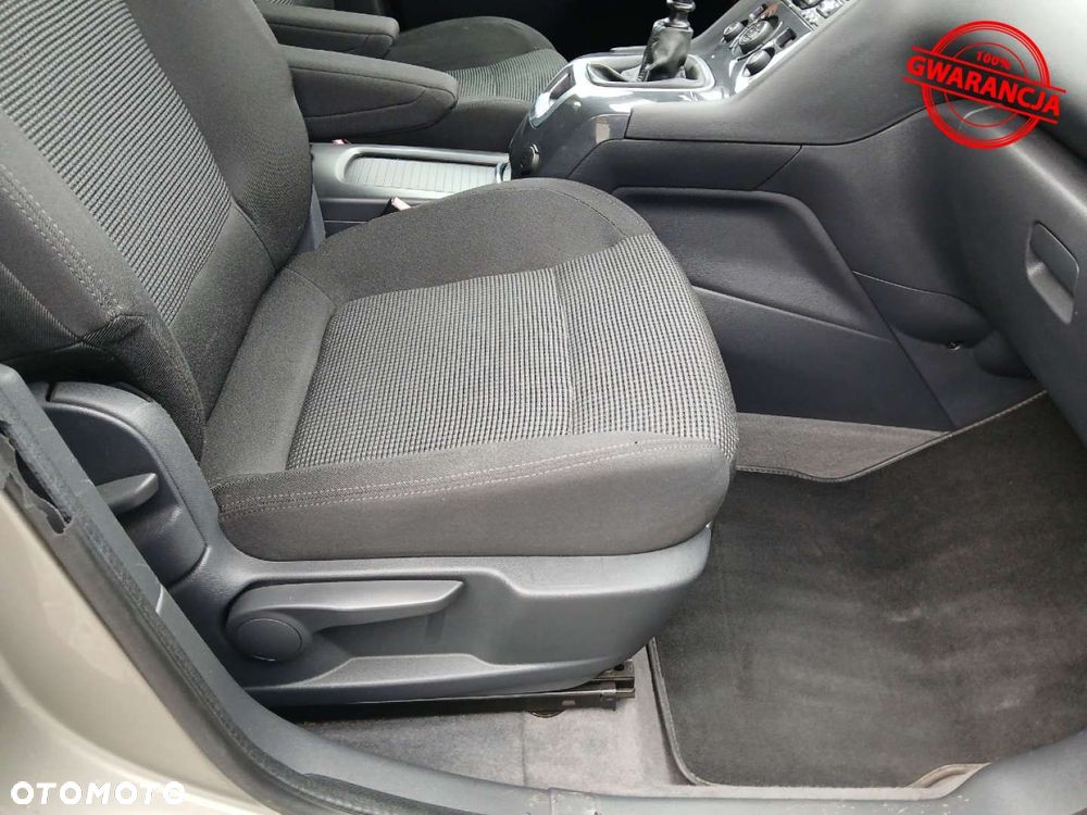 Peugeot 5008 2.0 HDi Family - 25