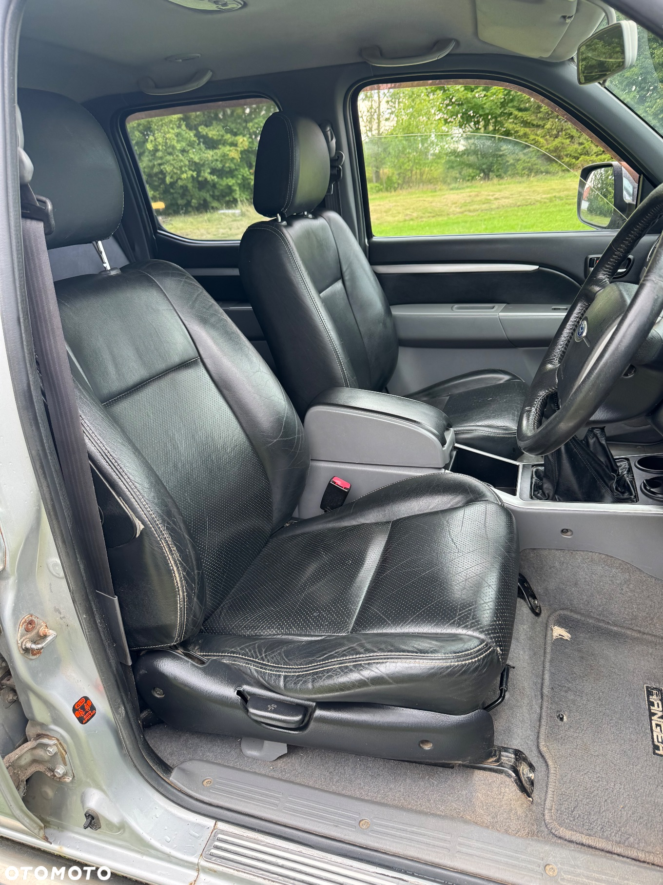 Ford Ranger XLT Limited - 23