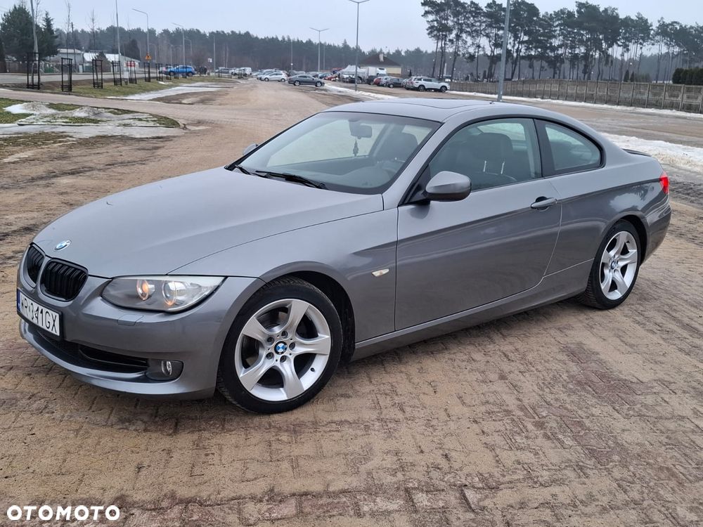 BMW Seria 3 320i Edition Exclusive - 3