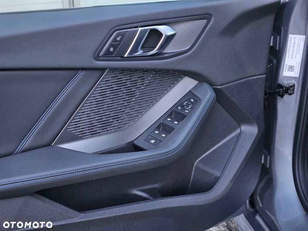 BMW Seria 2 218d M Sport sport - 25