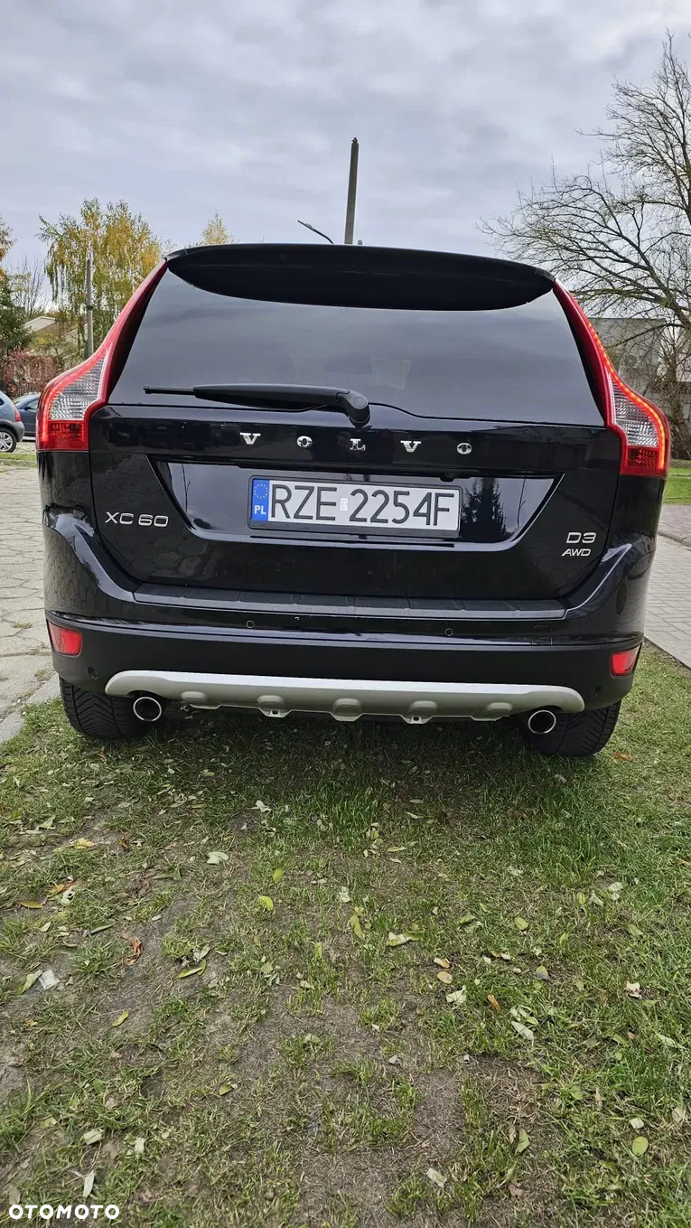 Volvo XC 60 2.4D AWD Summum - 4
