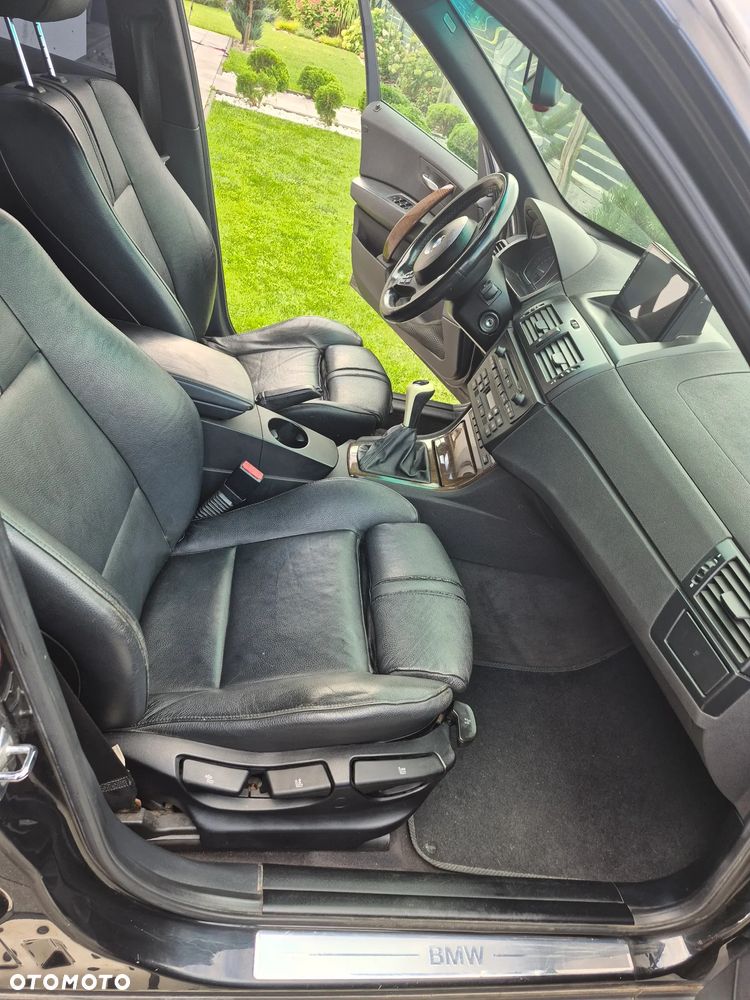 BMW X3 2.5i - 19