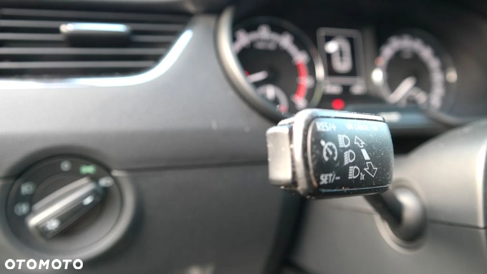 Skoda Octavia 1.4 TSI Ambition - 12