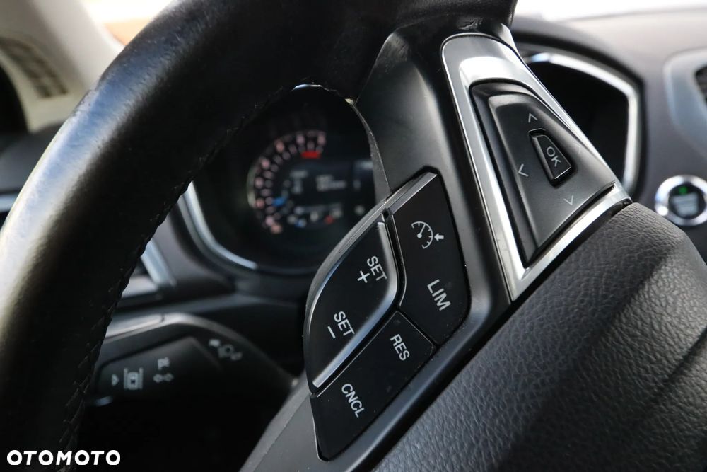 Ford Mondeo 2.0 TDCi Titanium PowerShift - 16