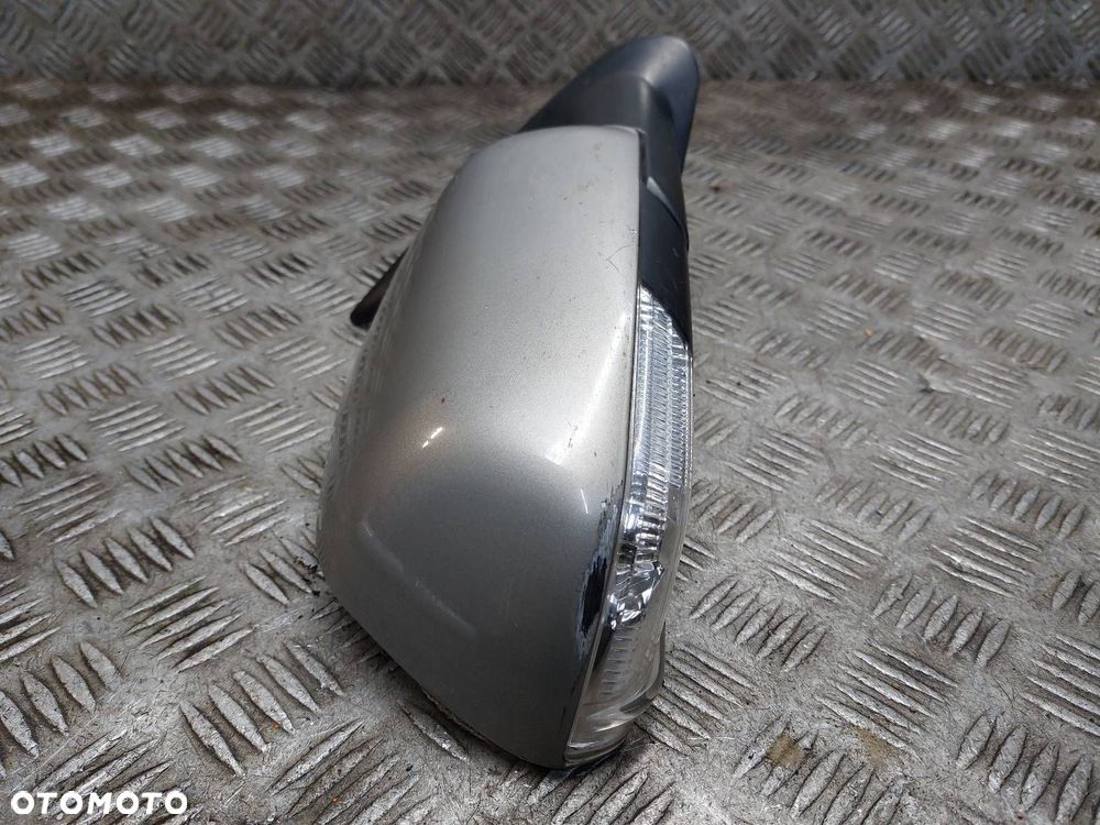 LUSTERKO PRAWE ELEKTRYCZNE SKODA OCTAVIA II 9202 6 PIN EU - 2