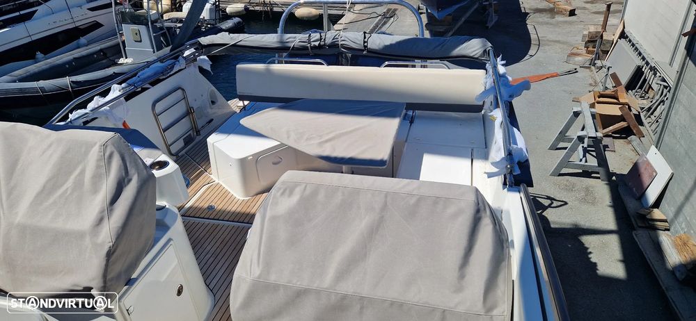 Beneteau FLYER 10 2x350 YAMAHA V8 5.3L - 24