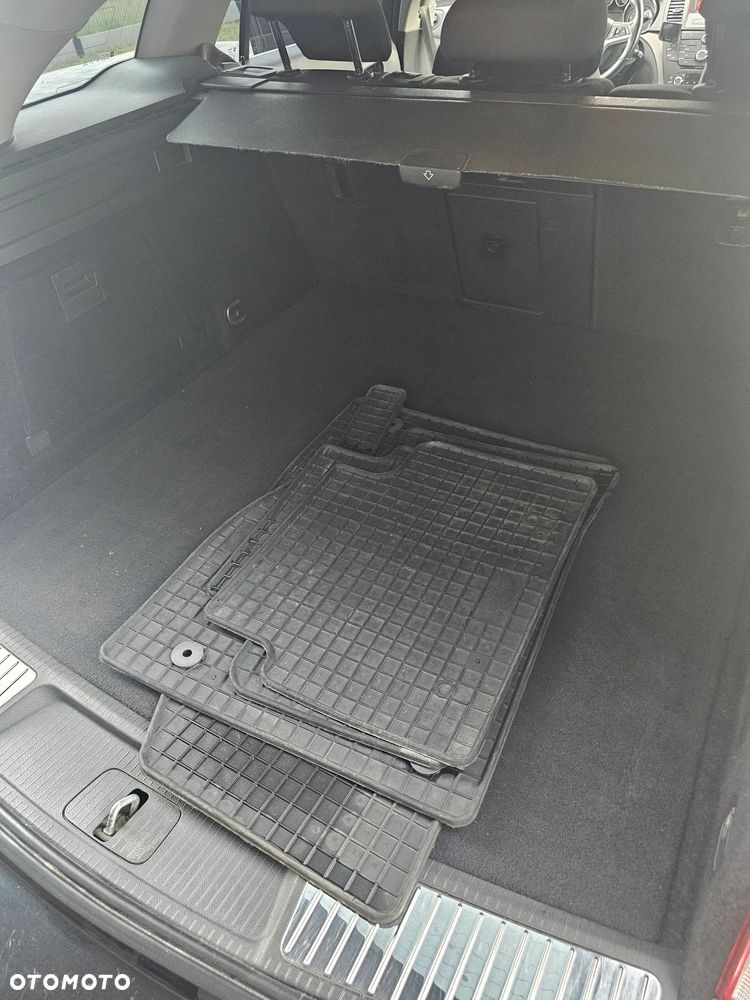 Opel Insignia 2.0 CDTI Cosmo - 8