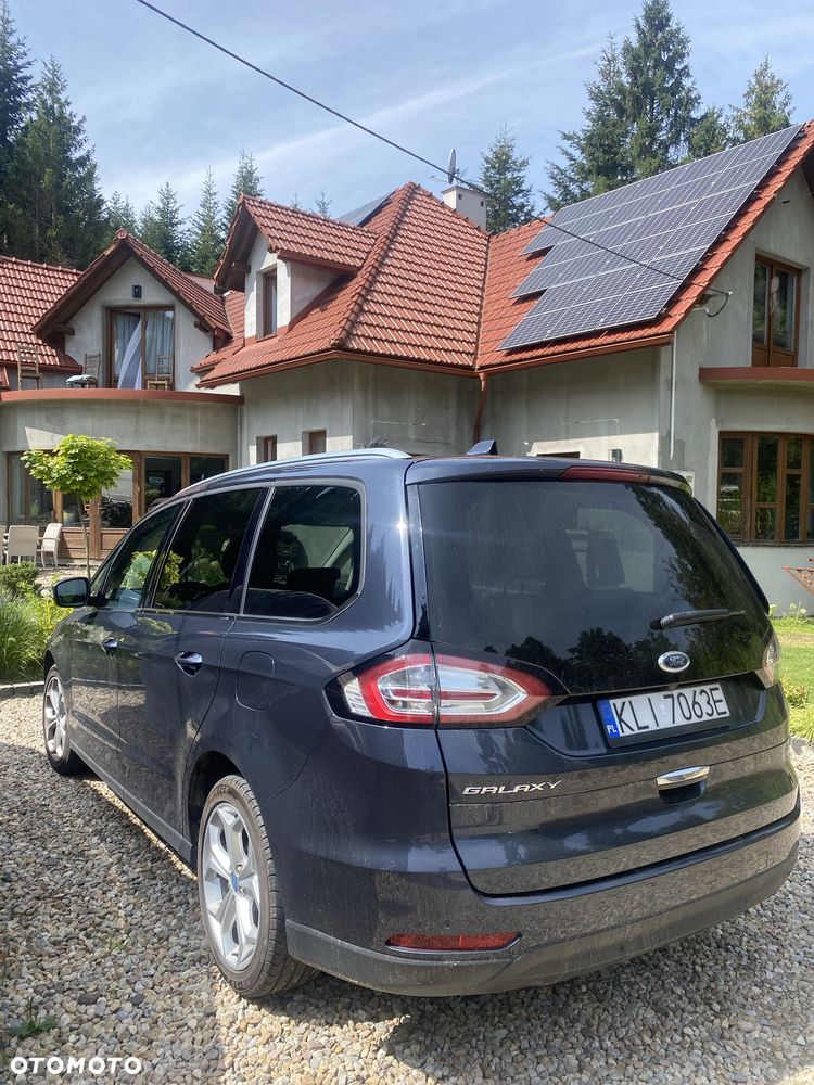 Ford Galaxy - 8