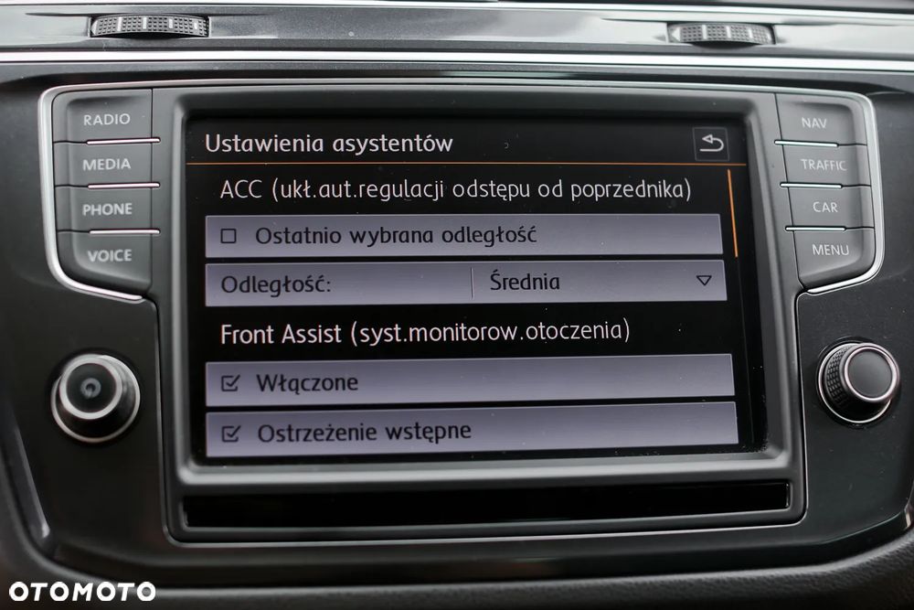 Volkswagen Tiguan - 35