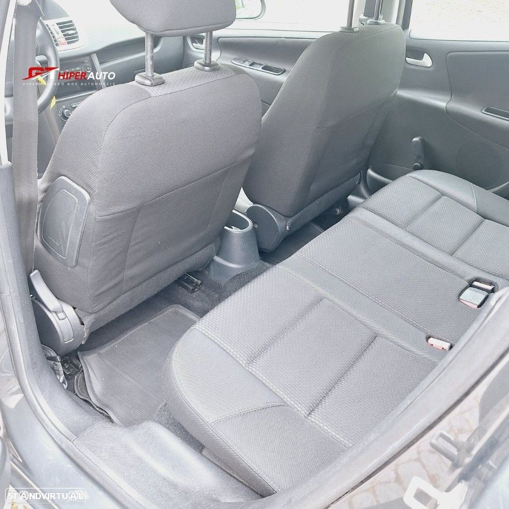 Peugeot 207 SW 1.4 Premium - 8