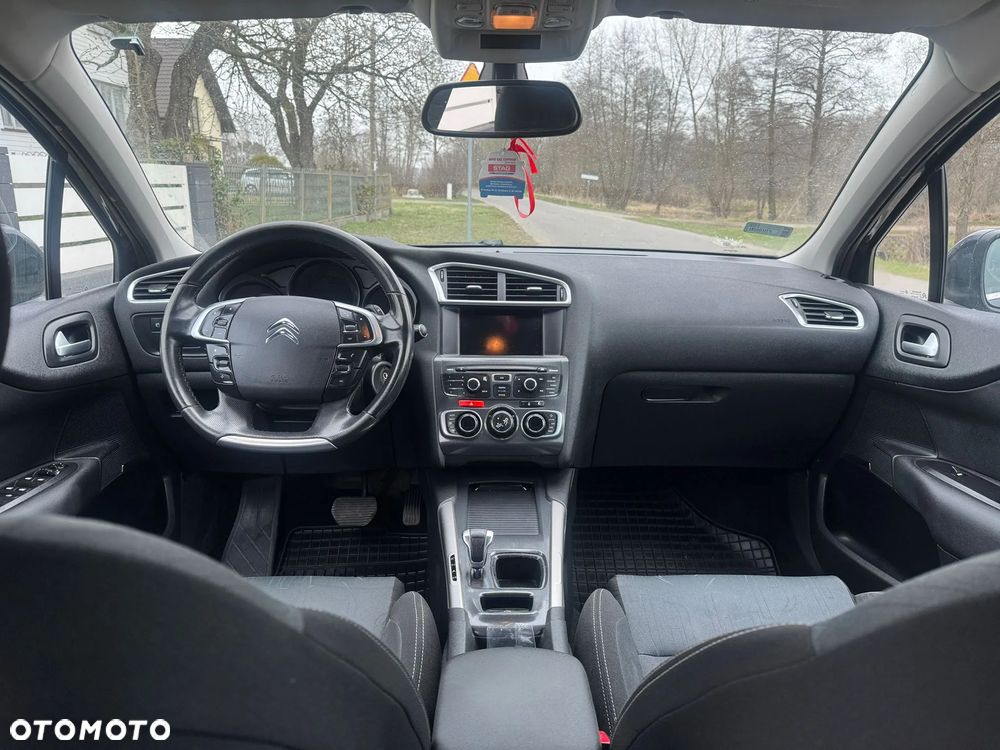 Citroën C4 e-HDi 110 EGS6 Stop/Start System Exclusive - 6