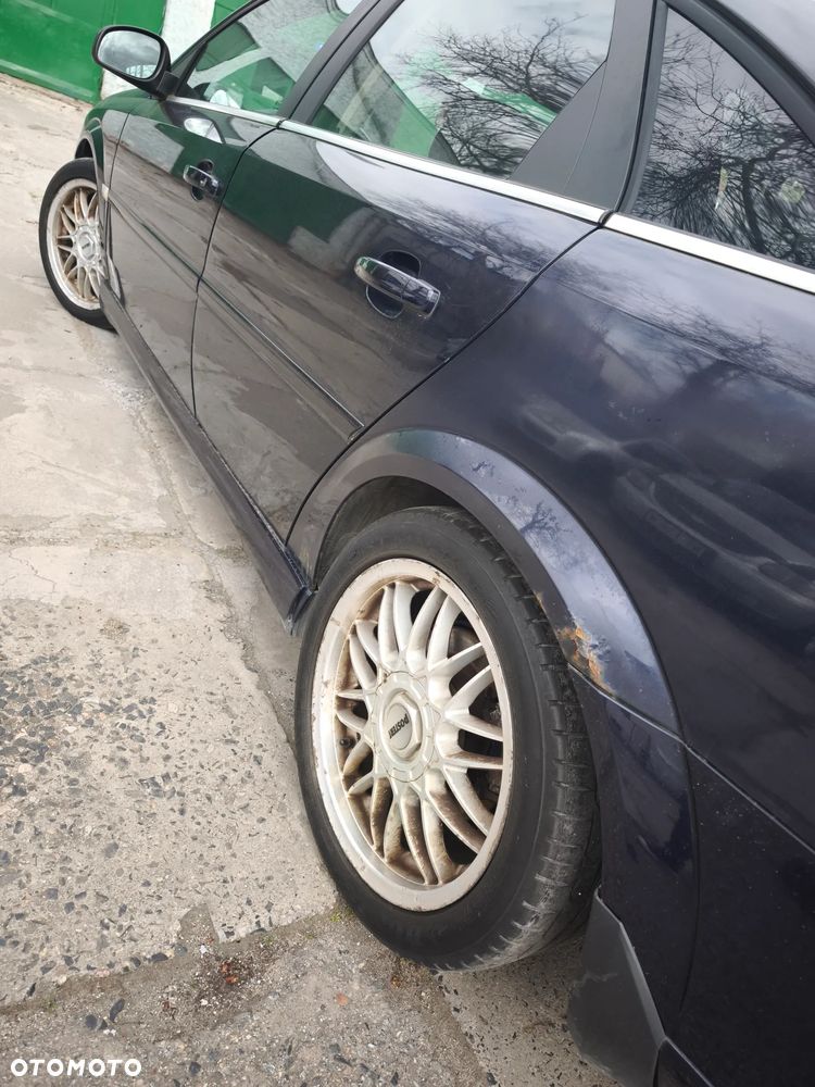 Opel Vectra 2.2 DTI - 10