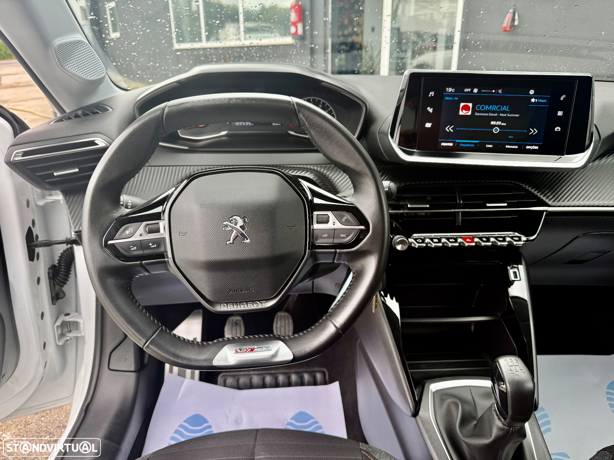 Peugeot 208 1.2 PureTech GT - 30
