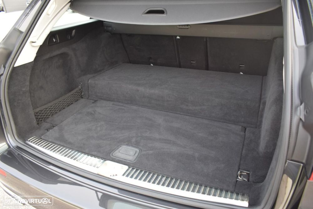 Mercedes-Benz E 300 de Avantgarde - 51