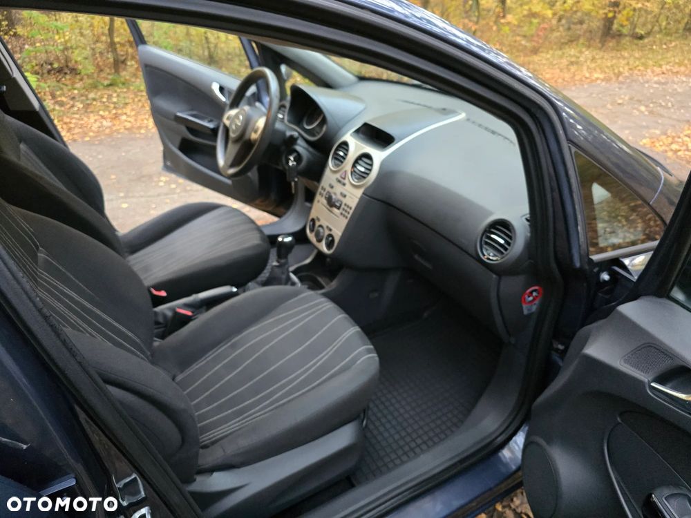 Opel Corsa - 13