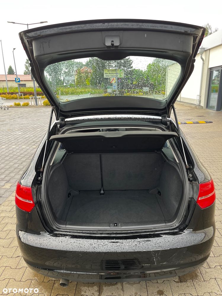 Audi A3 Sportback 1.6 Attraction - 9