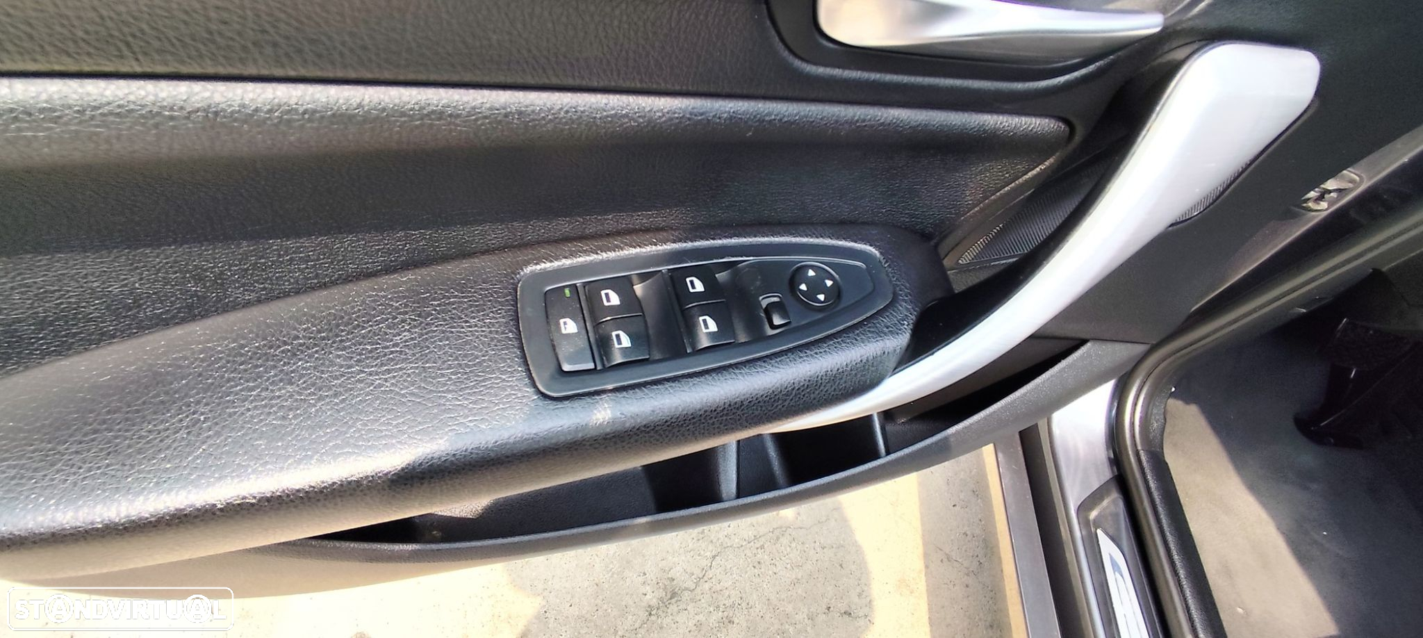 BMW 116 d Auto - 23