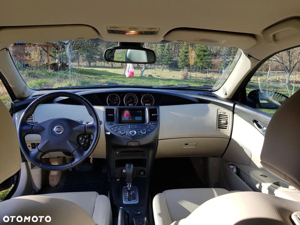Nissan Primera - 8
