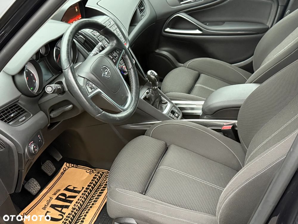 Opel Zafira Tourer 2.0 CDTI ecoFLEX Start/Stop Business Innovation - 21
