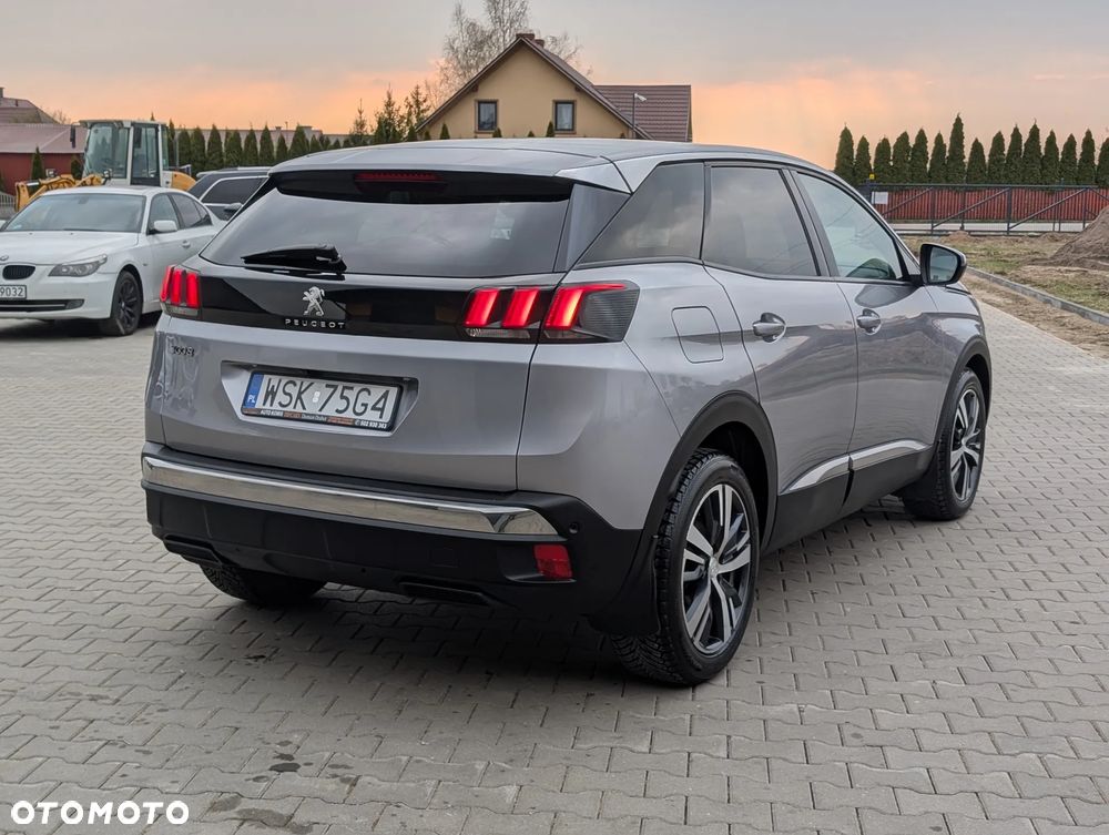 Peugeot 3008 PureTech 130 Stop & Start GPF Allure - 12