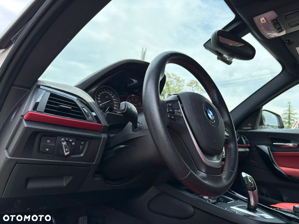 BMW Seria 1 118i Sport Line - 10