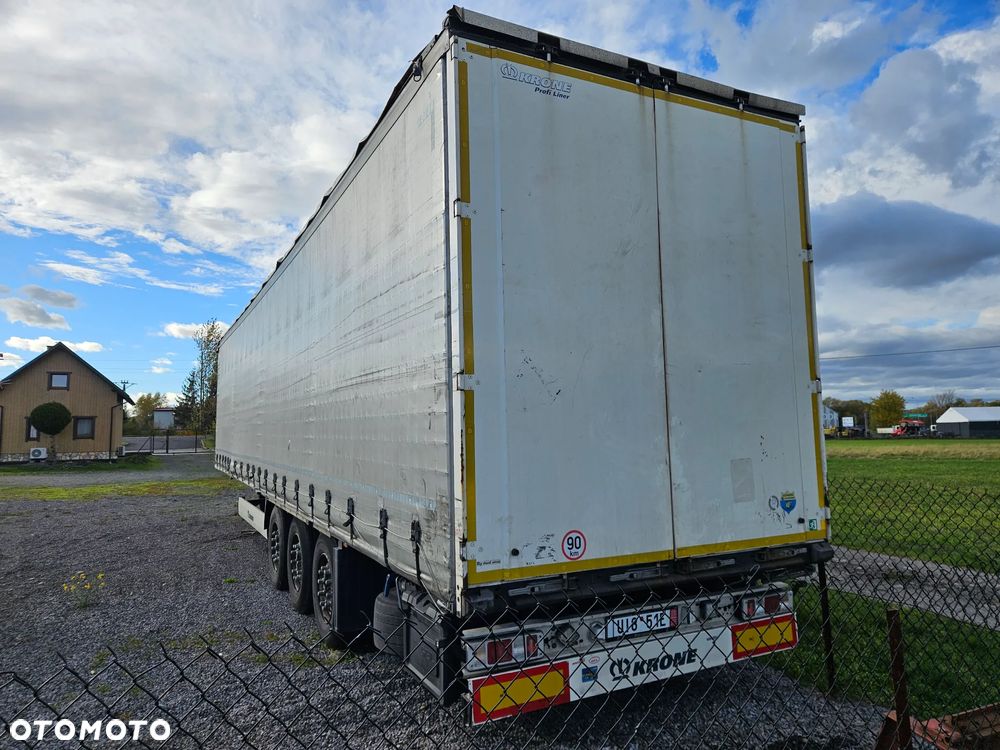 Krone SD naczepa firanka uszkodzona - 4