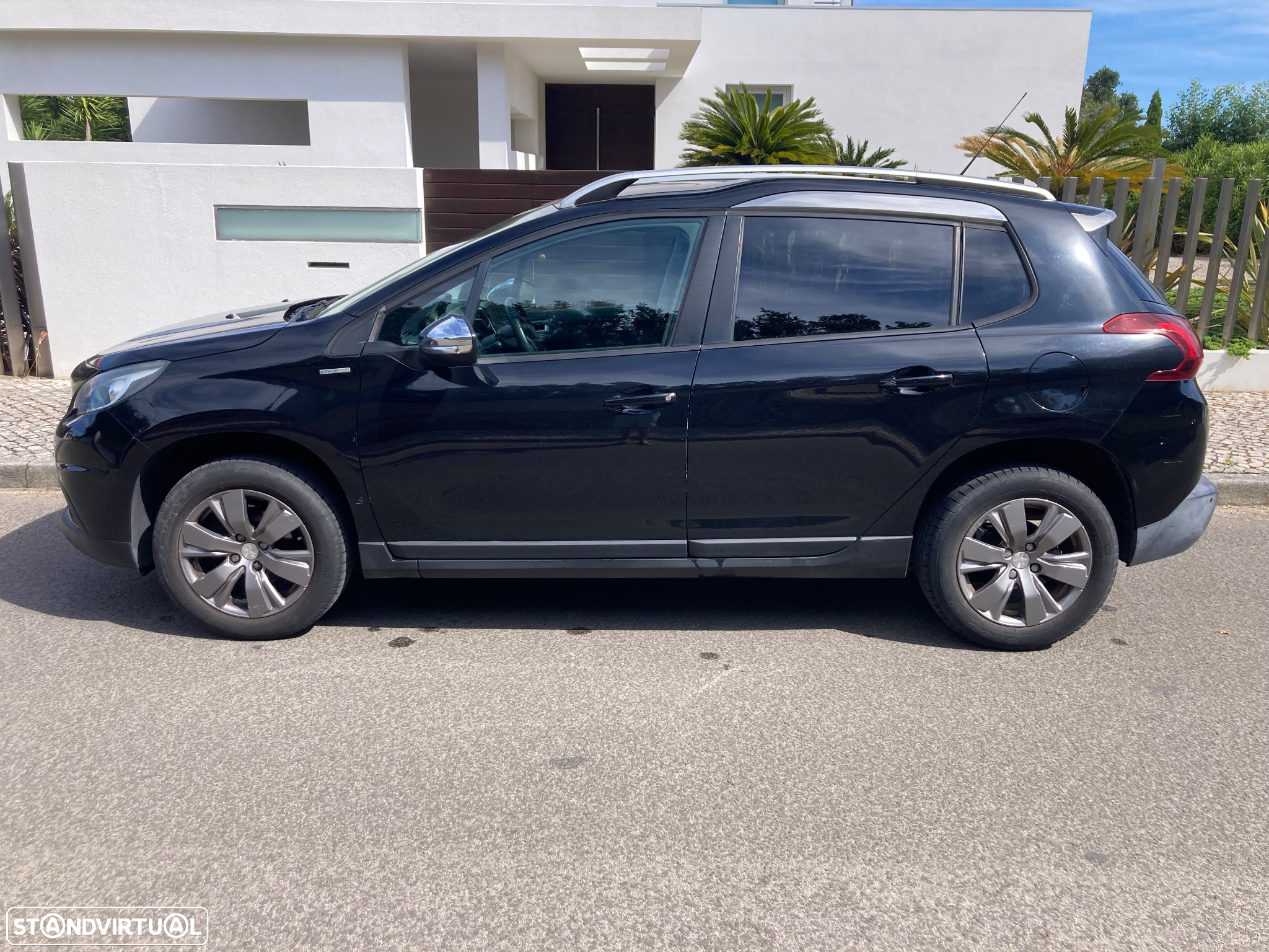 Peugeot 2008 1.2 PureTech Style - 2