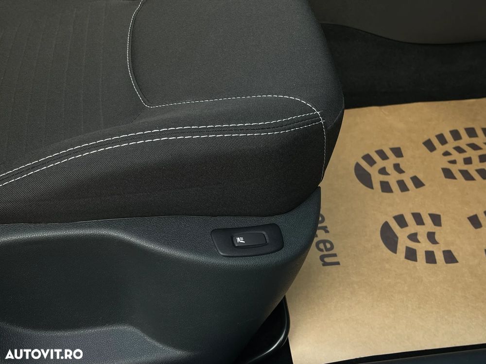 Renault Clio (Energy) TCe 90 Start & Stop LIMITED - 32