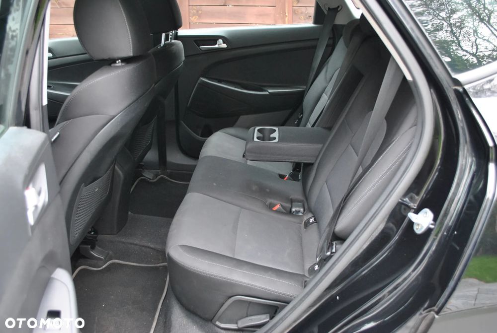 Hyundai Tucson 1.6 GDI BlueDrive Comfort 2WD - 12
