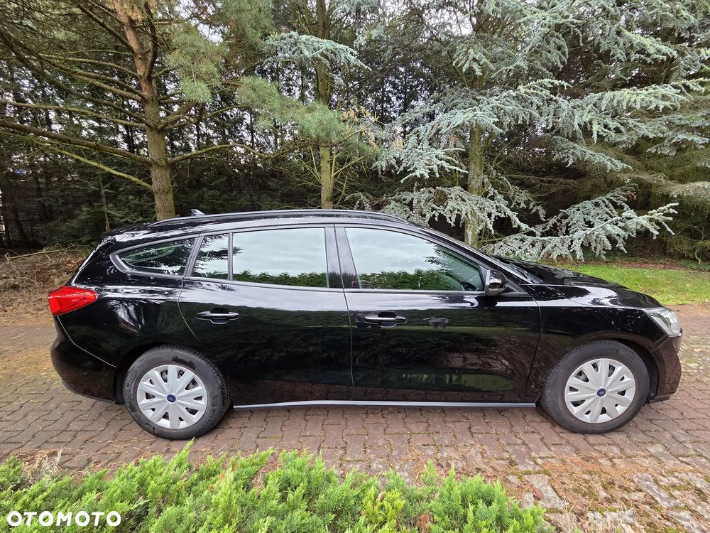 Ford Focus - 4