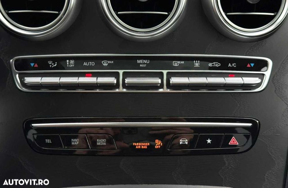 Mercedes-Benz GLC - 27