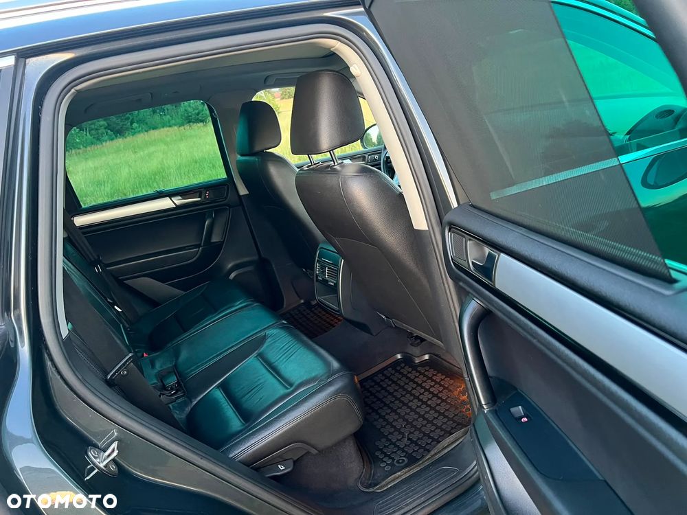 Volkswagen Touareg 3.0 V6 TDI BMT - 12