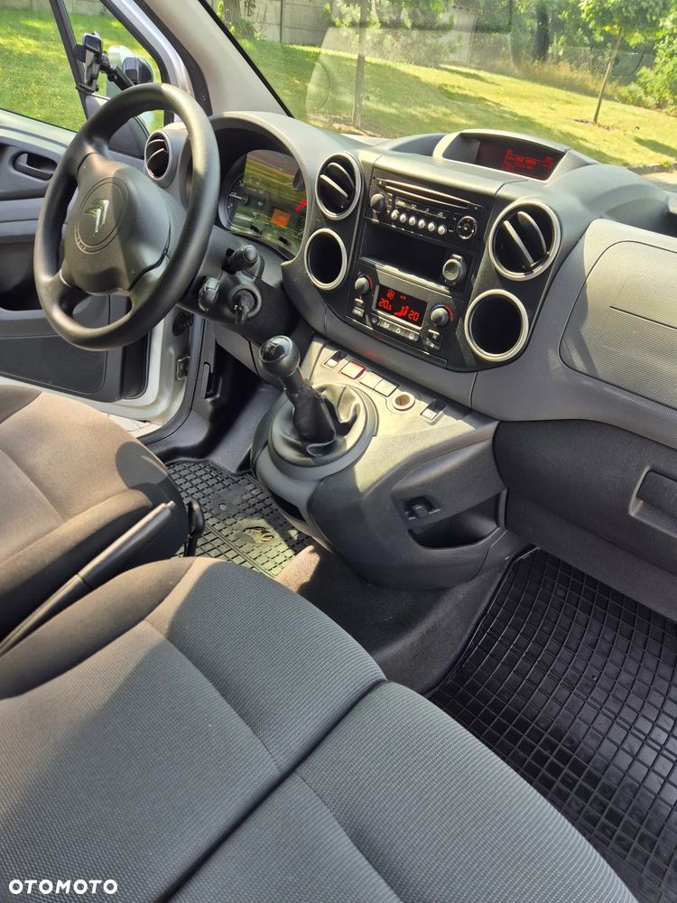 Citroën BERLINGO - 11